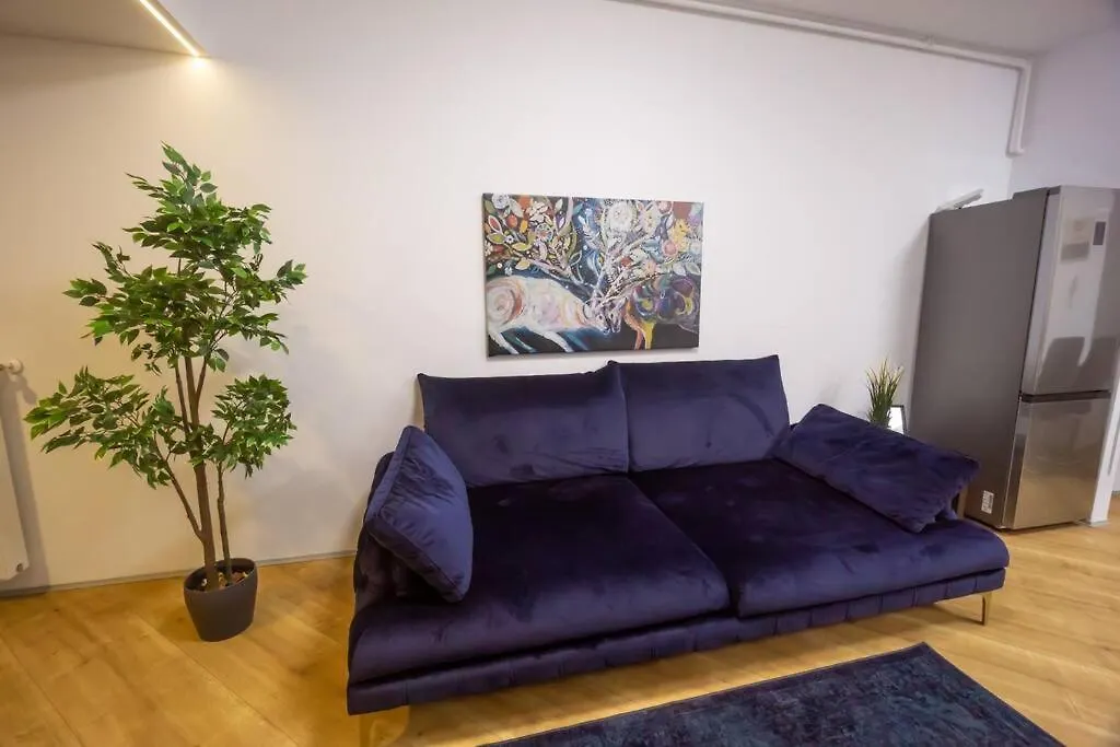 Uptown Elegant Apartment Voluntari 0*,  Romania