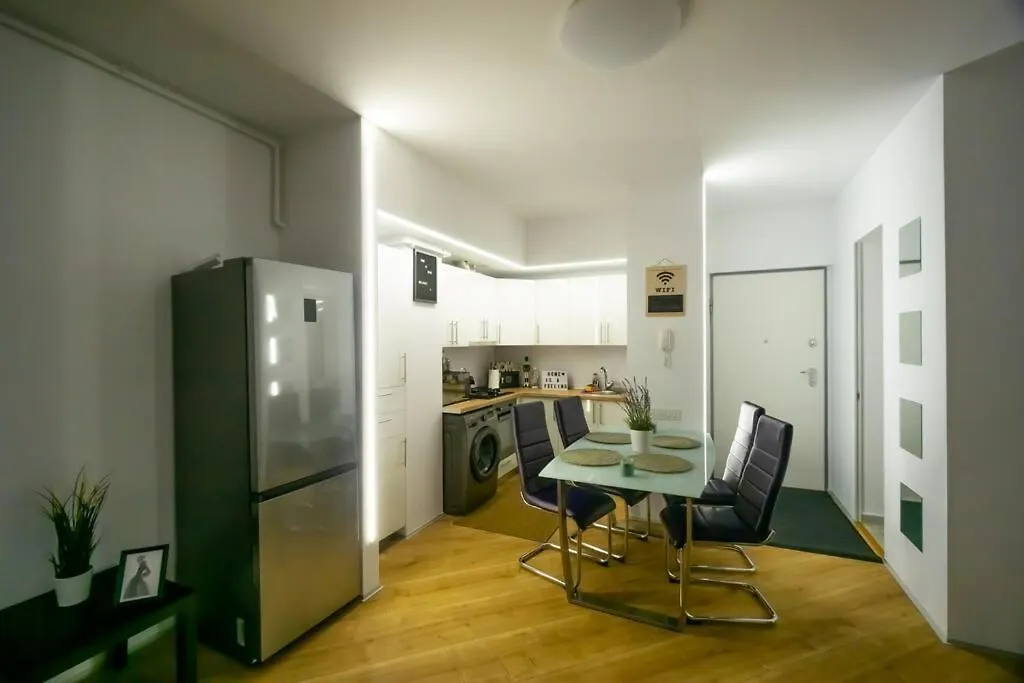Uptown Elegant Apartment Voluntari 0*,  Romania